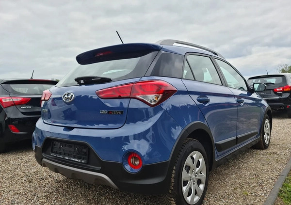 Hyundai i20 cena 43800 przebieg: 143000, rok produkcji 2016 z Kielce małe 154